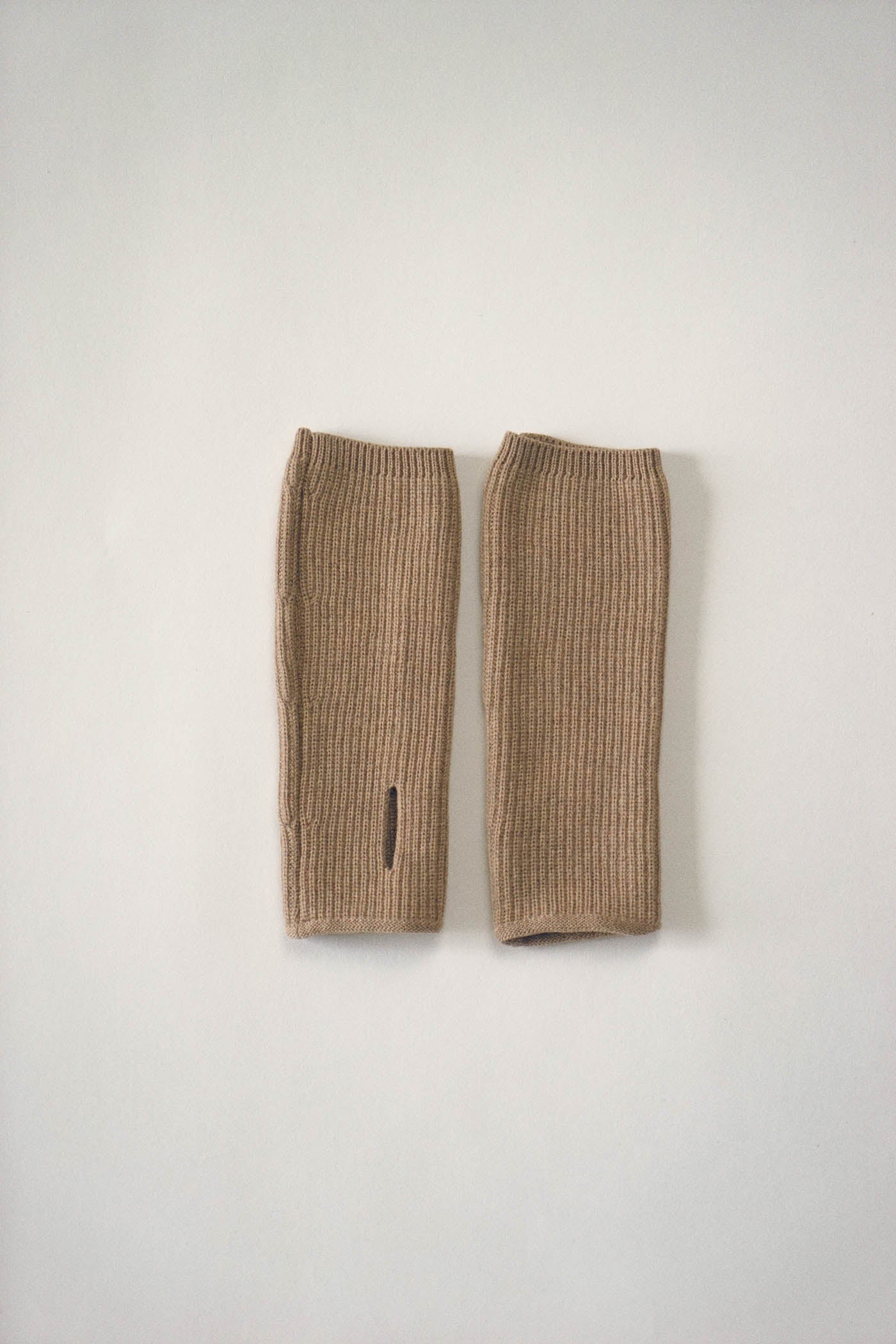 Wristwarmer | camel (1 Stk verfügbar)