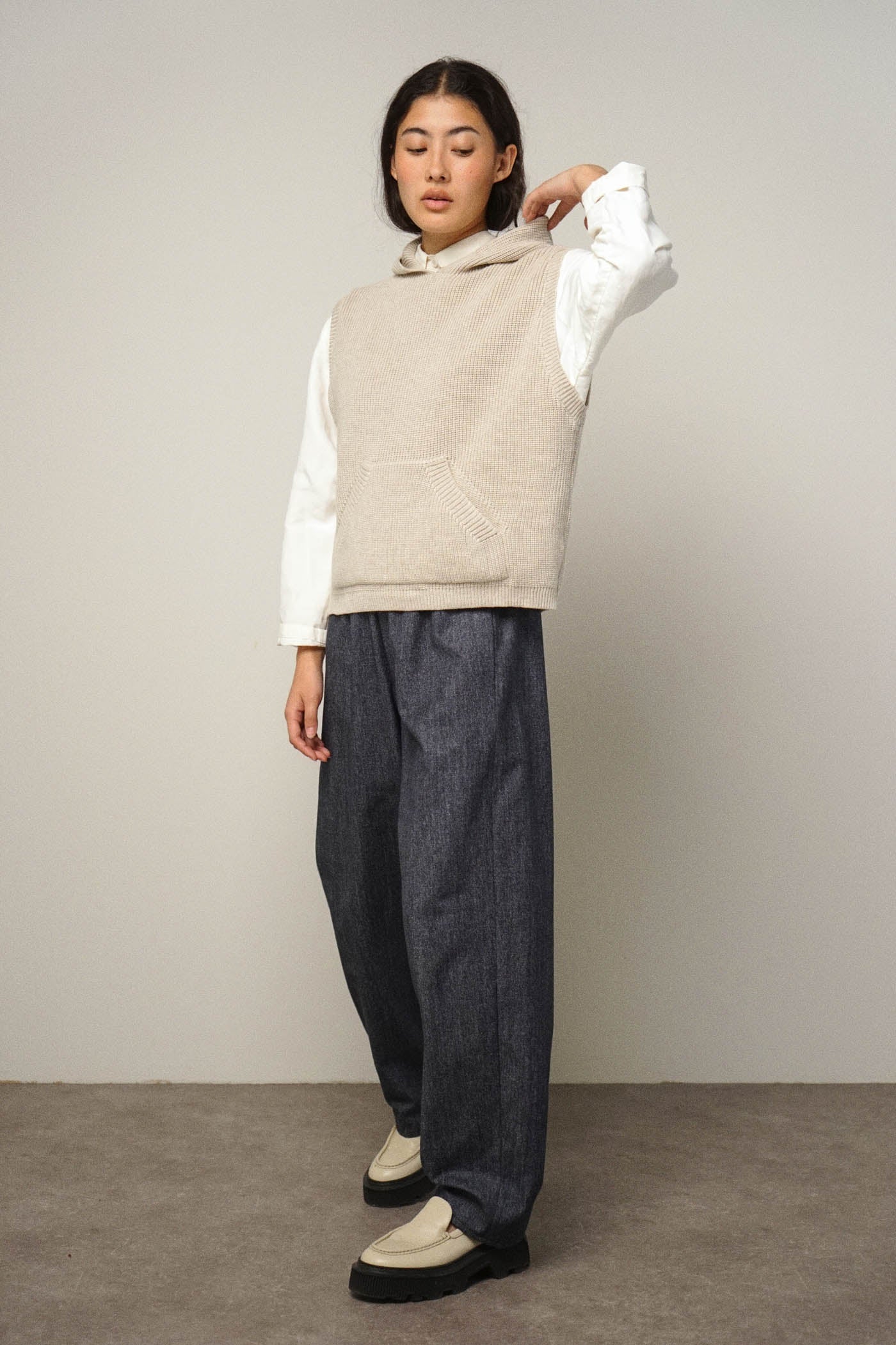 Vest Hoodie | beige