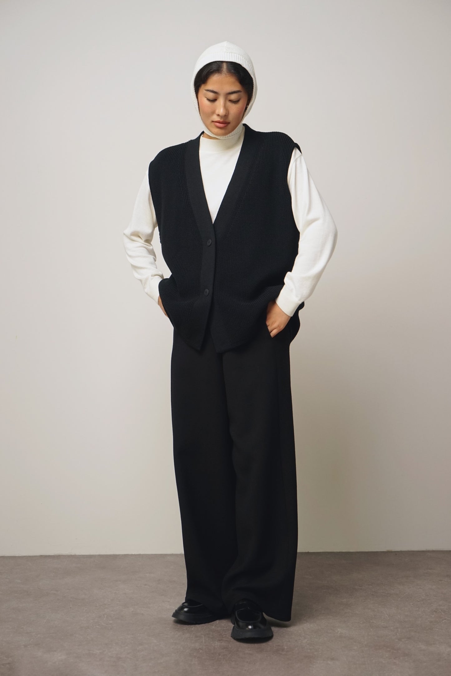Vest long | black (1 Stk verfügbar)