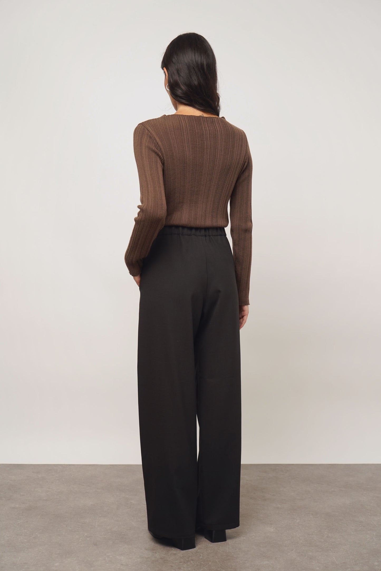 Pants straight | dark brown