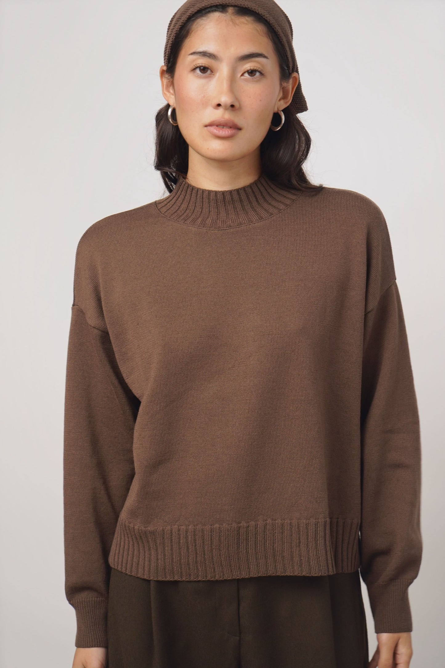 Pullover collar | chocolate