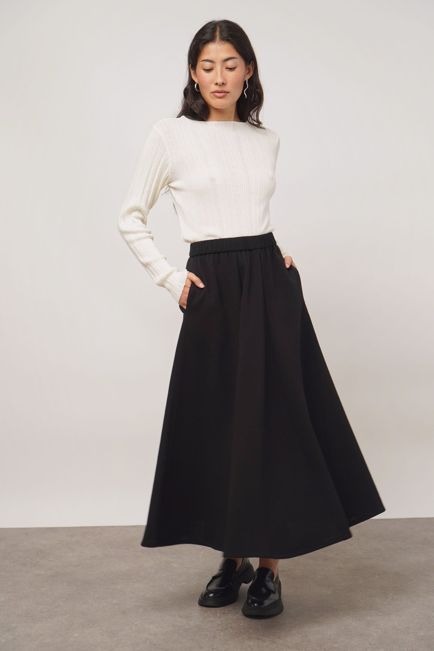 PRE ORDER | Skirt | black