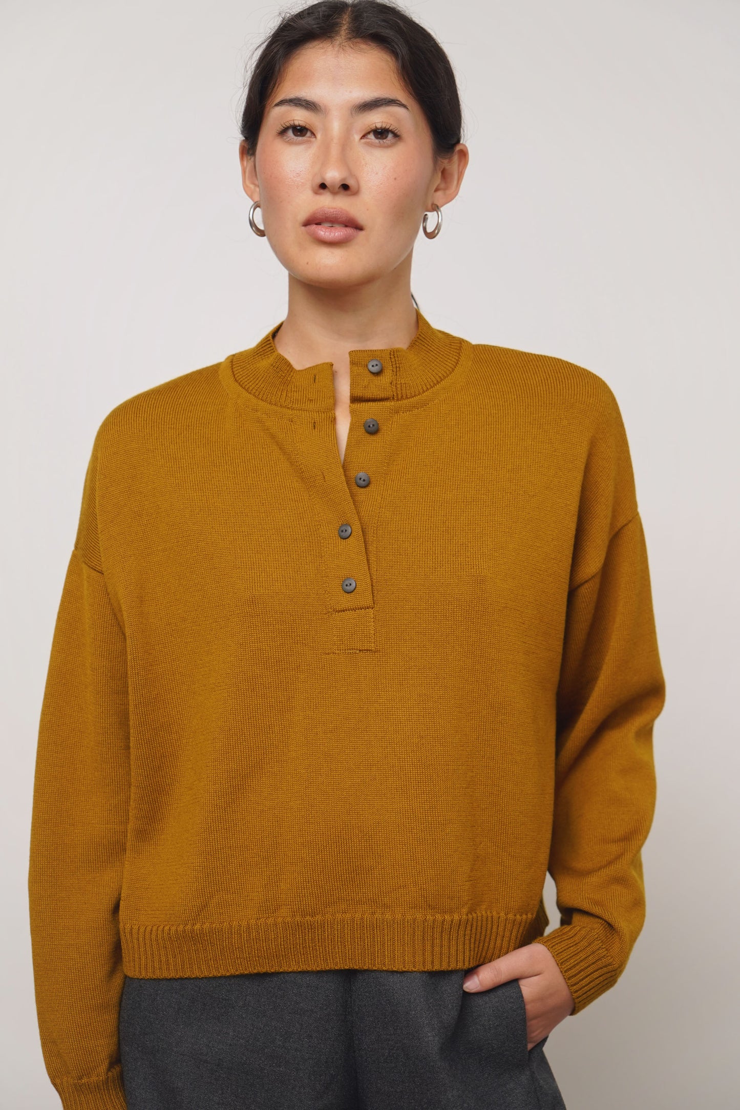 Pullover button | gold