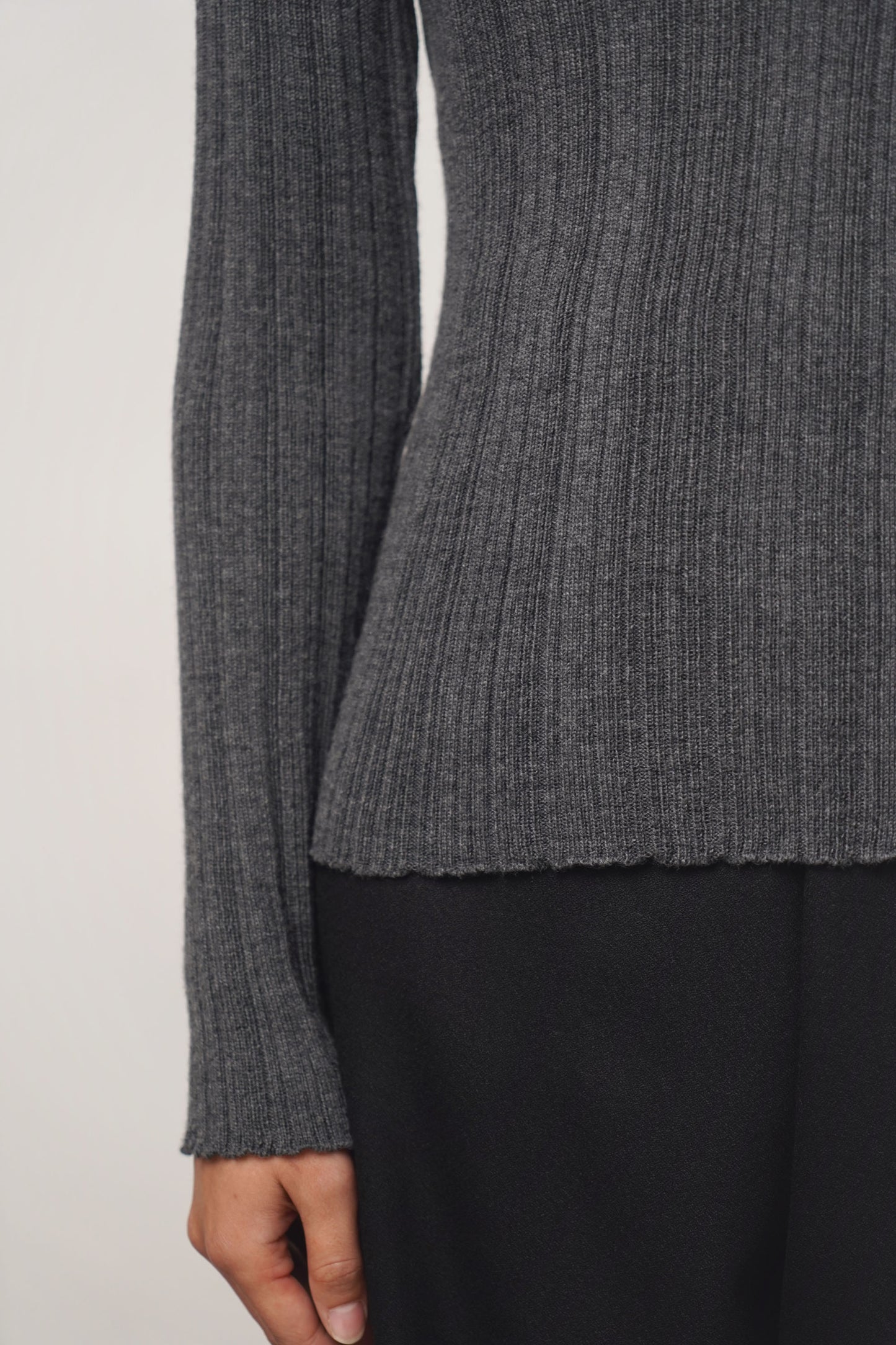 PRE ORDER | Pullover fine pleats | anthra