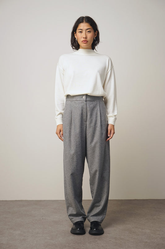 Pants pleats | stripes