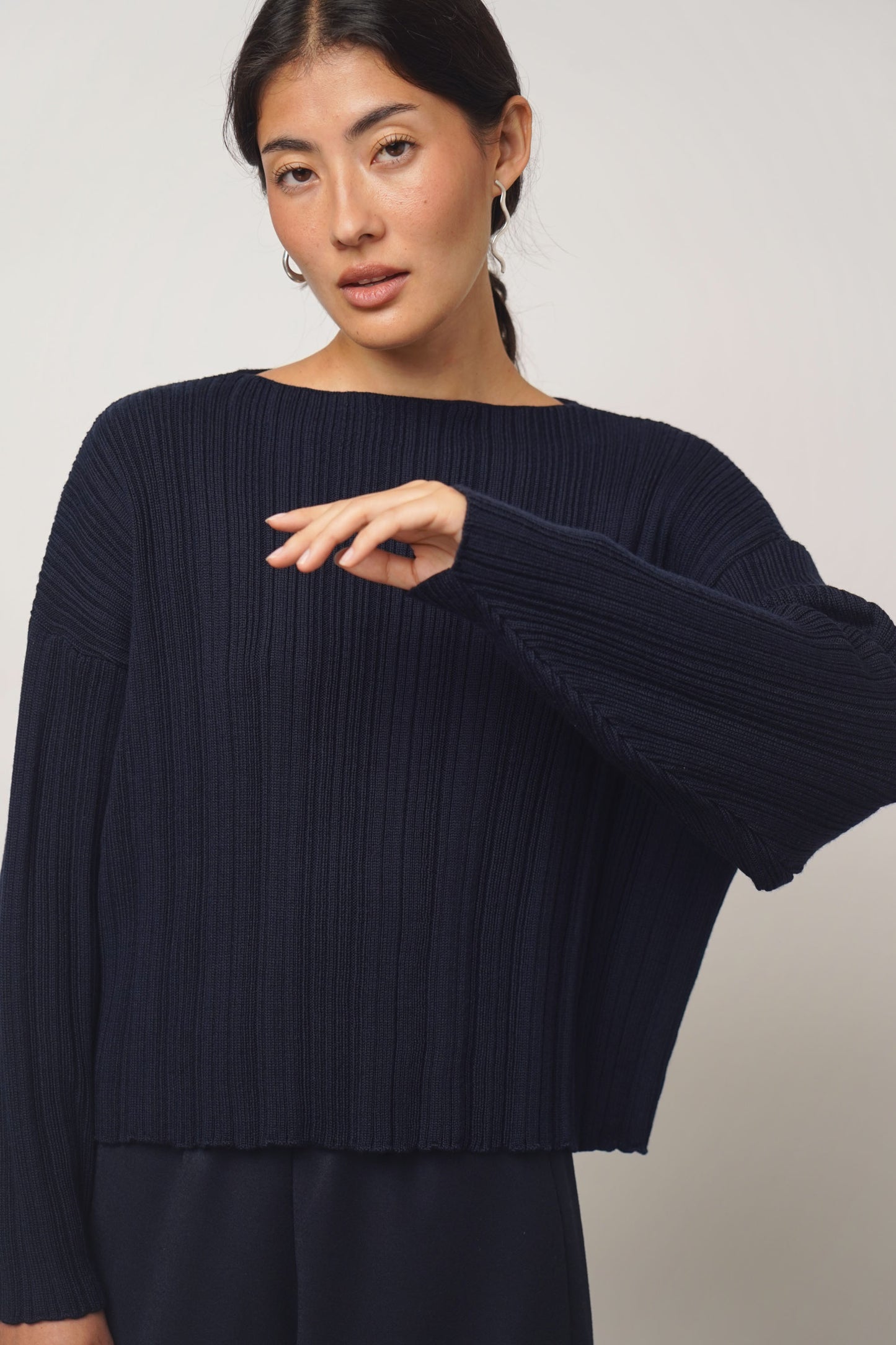 Pullover pleats | midnight