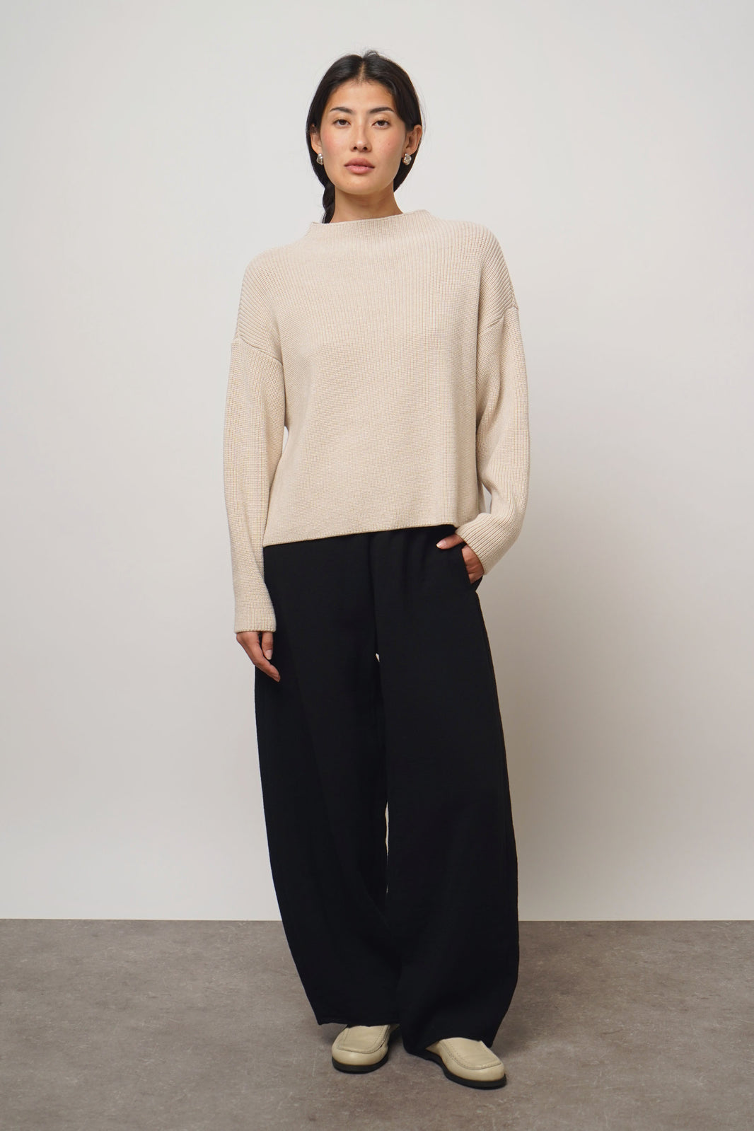 Pullover | almond