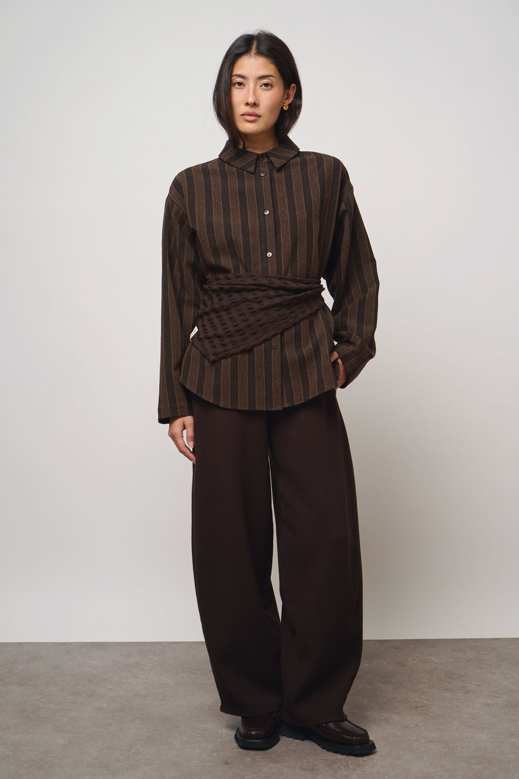 Blouse stripe | brown
