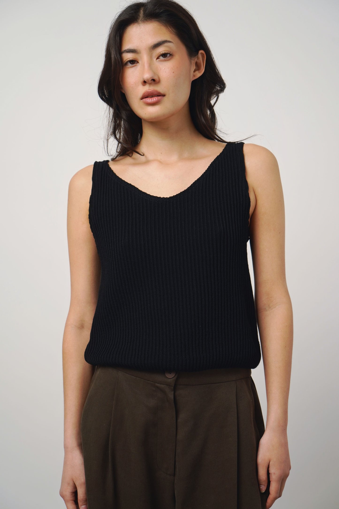 Top | black