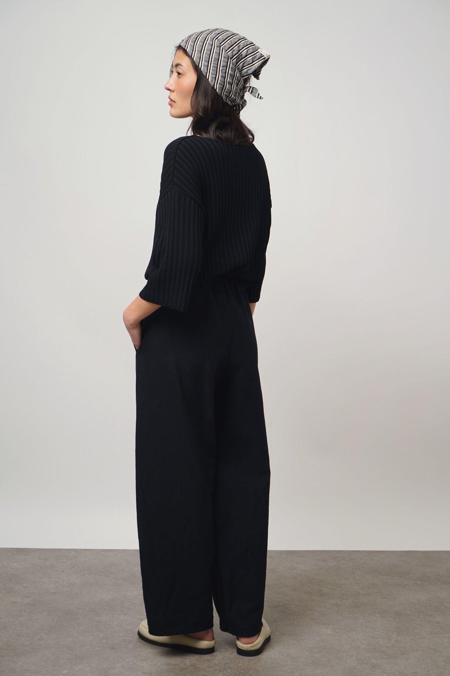 Pants wide | black